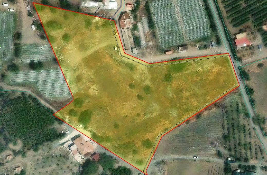 Land in Moni, Limassol