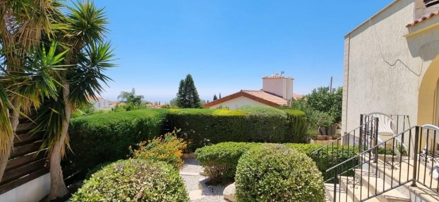 3 Bedrooms House / Villa in Tala, Paphos