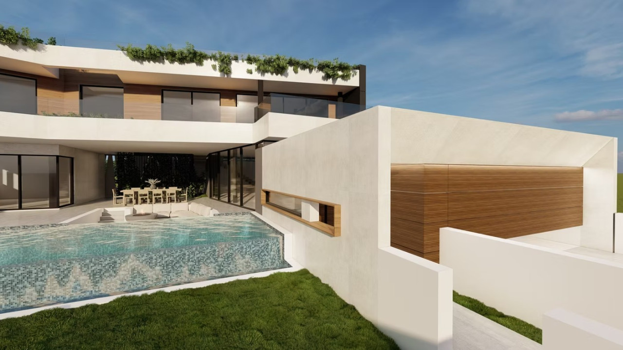 5 Bedrooms House / Villa in Sea Caves, Paphos