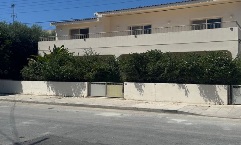 4 Bedrooms House / Villa in Kapsalos, Limassol