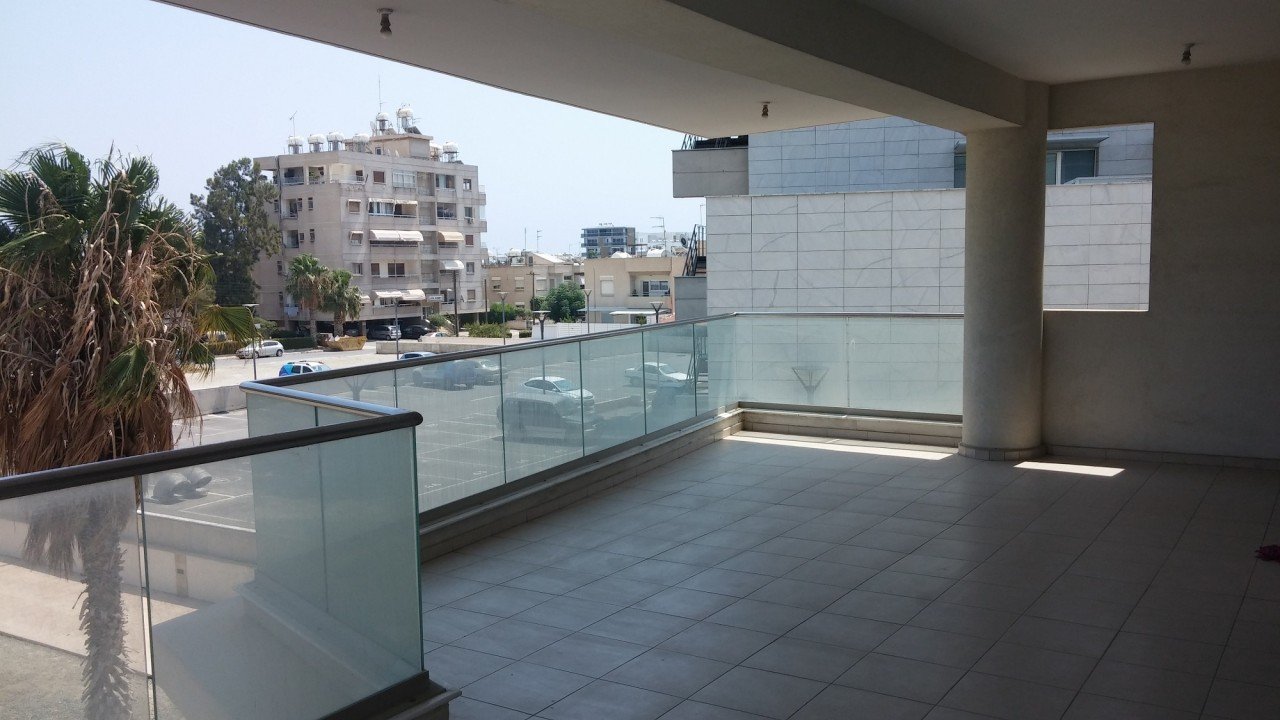 Building in Larnaca, Larnaca