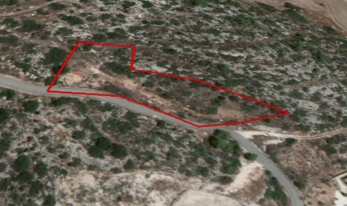 Land in Agios Tychonas, Limassol