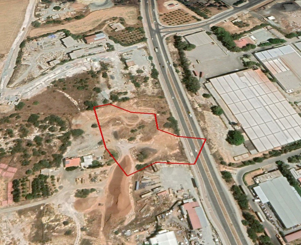 Land in Zakaki, Limassol