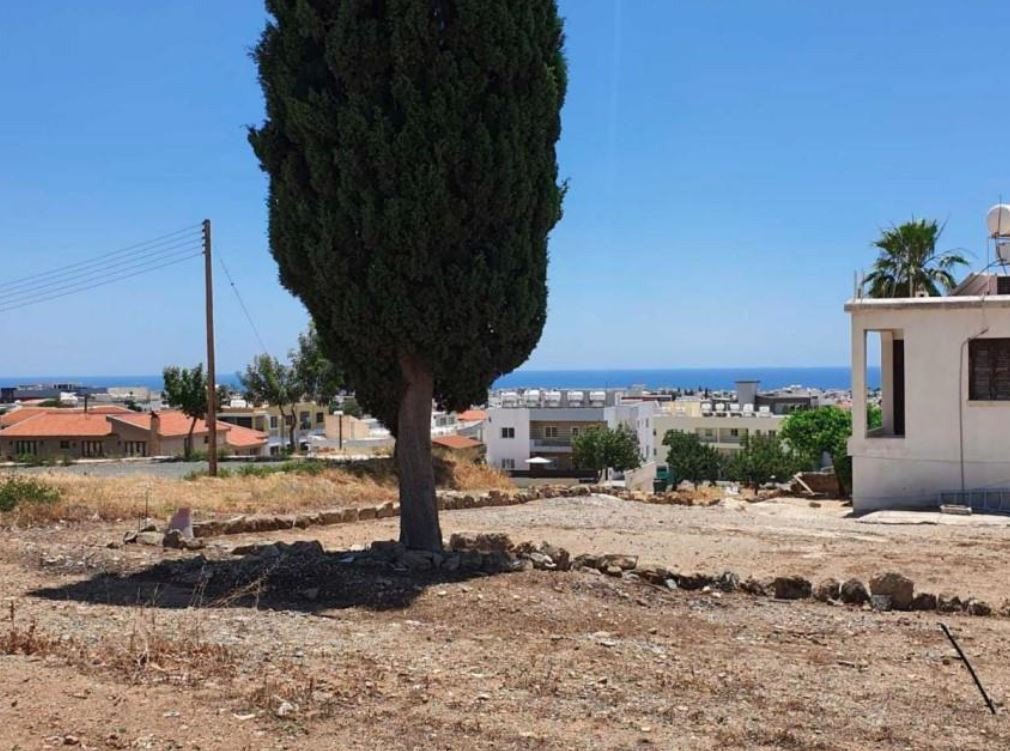 Land in Anavargos, Paphos