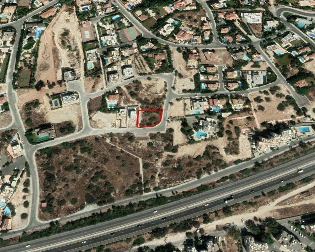 Land in Agios Tychonas, Limassol