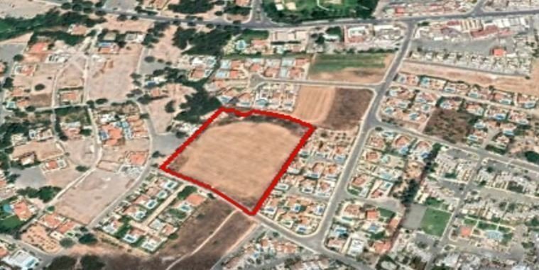 Land in Coral Bay, Paphos
