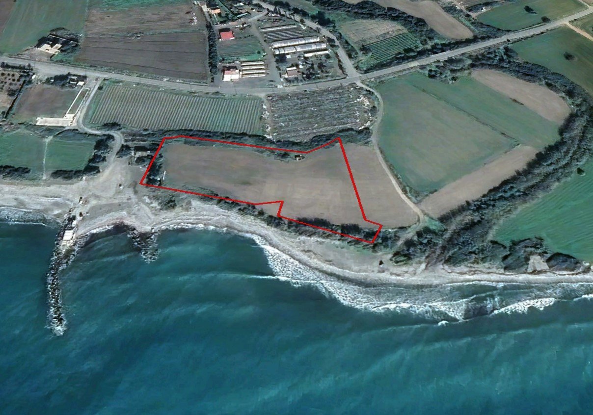 Land in Maroni, Larnaca