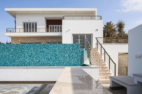 8 Bedrooms House / Villa in Mesa Chorio, Paphos