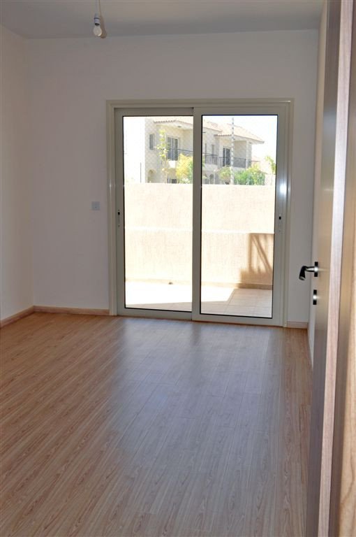 2 Bedrooms House / Villa in Moni, Limassol