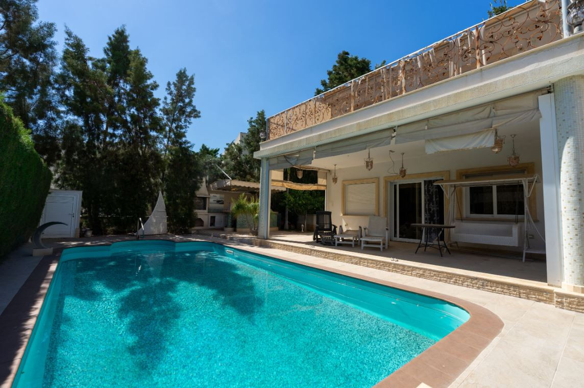4 Bedrooms House / Villa in Limassol, Limassol