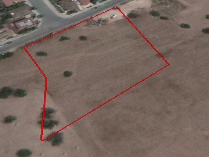 Land in Polemidia, Limassol