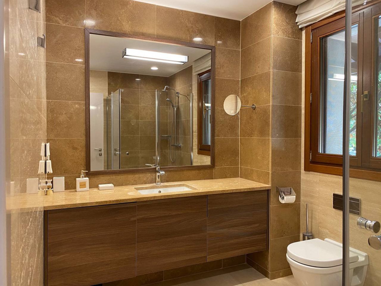 5 Bedrooms House / Villa in Aphrodite Hills, Paphos