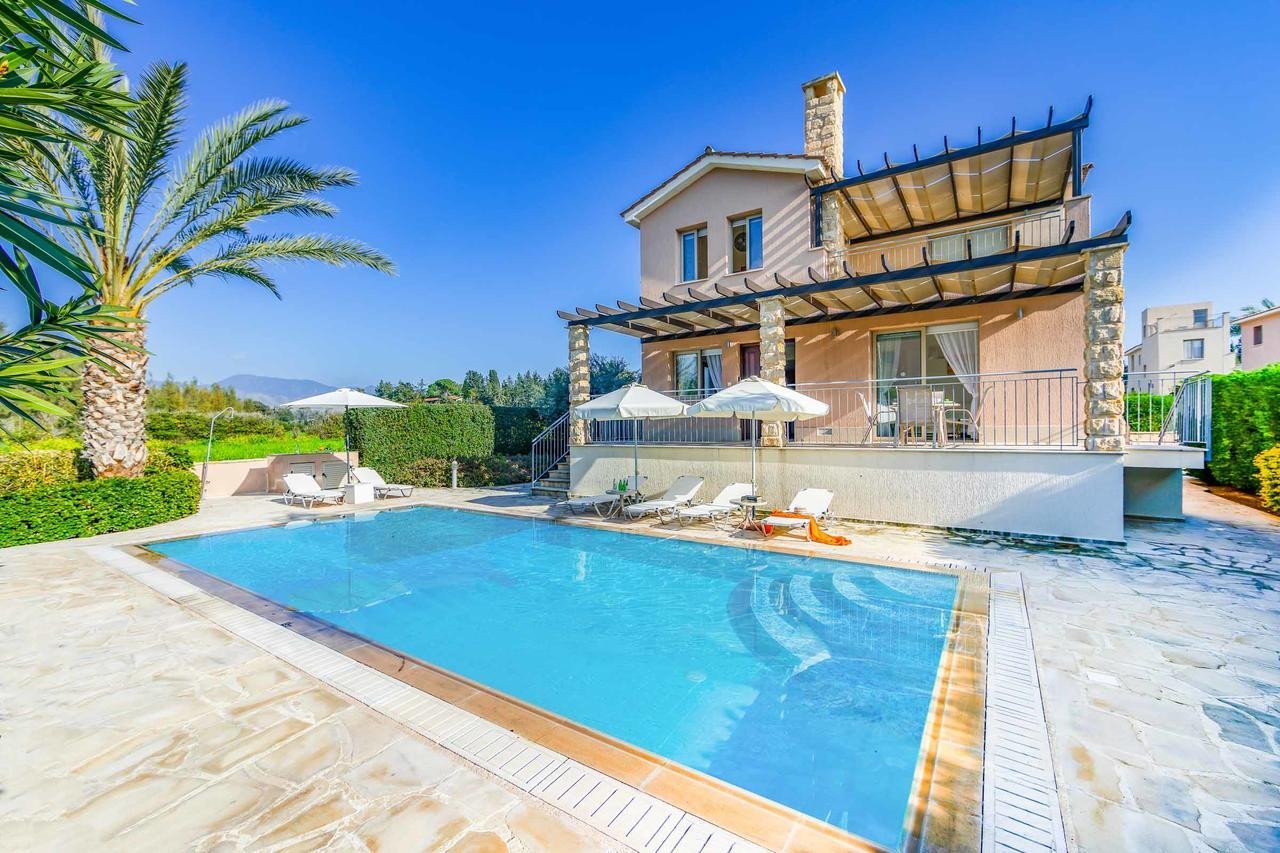4 Bedrooms House / Villa in Polis, Paphos