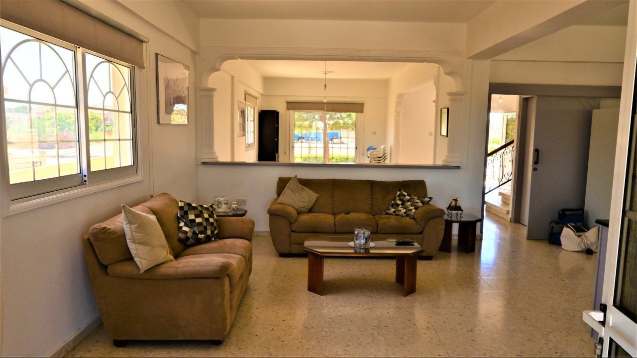 3 Bedrooms House / Villa in Avgorou, Famagusta