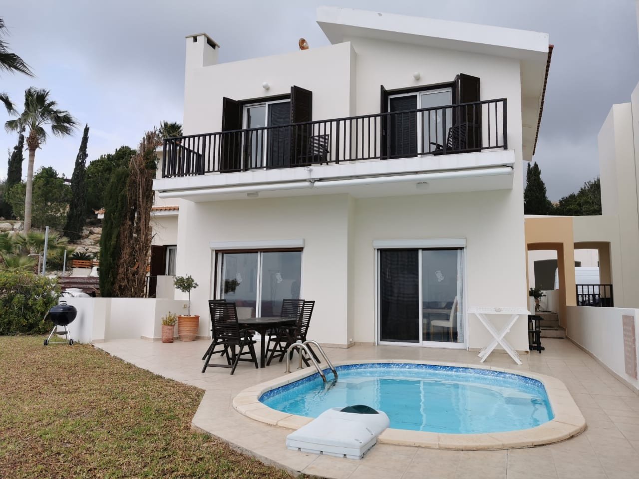 4 Bedrooms House / Villa in Coral Bay, Paphos