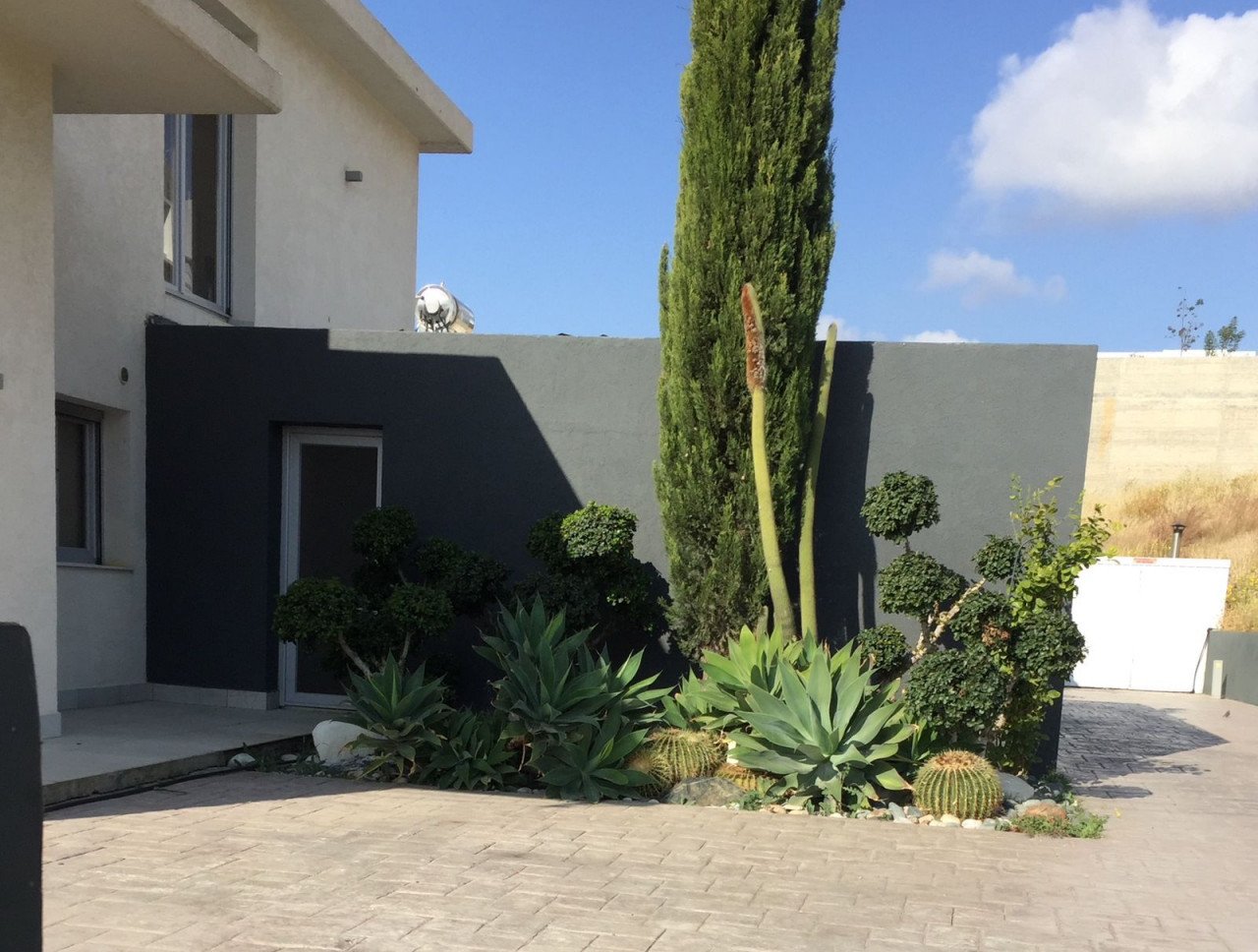 6 Bedrooms House / Villa in Pyrgos, Limassol