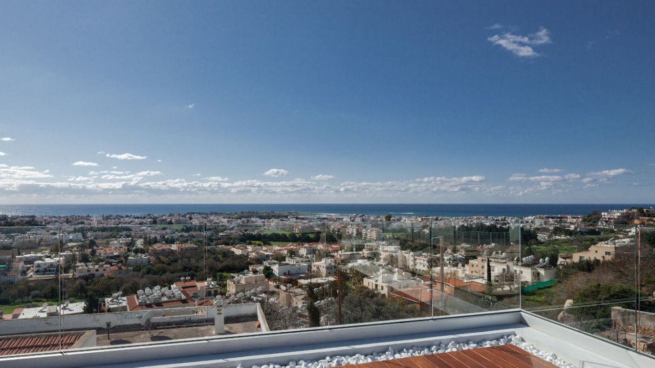 4 Bedrooms House / Villa in Paphos, Paphos