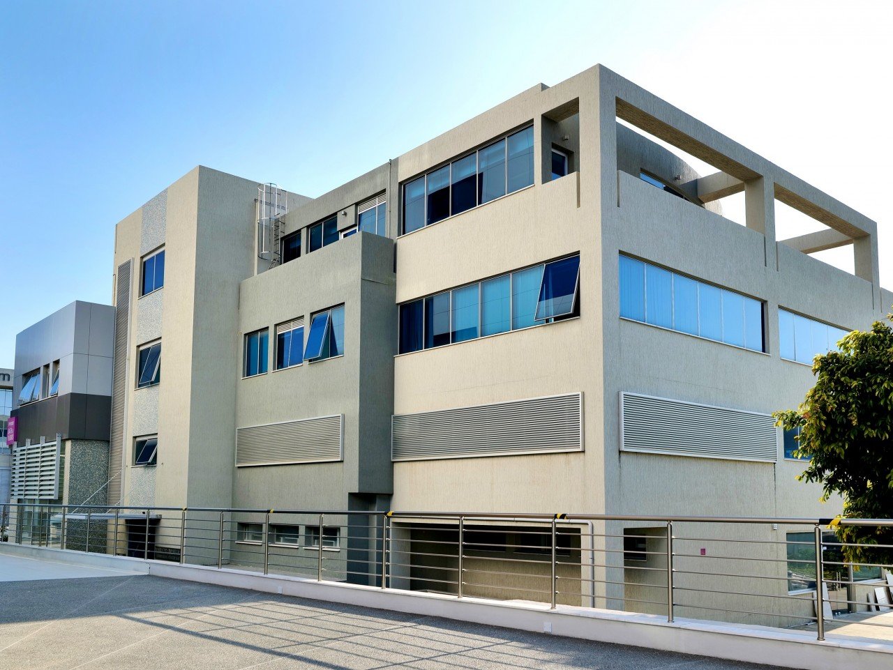 Investment in Linopetra, Limassol
