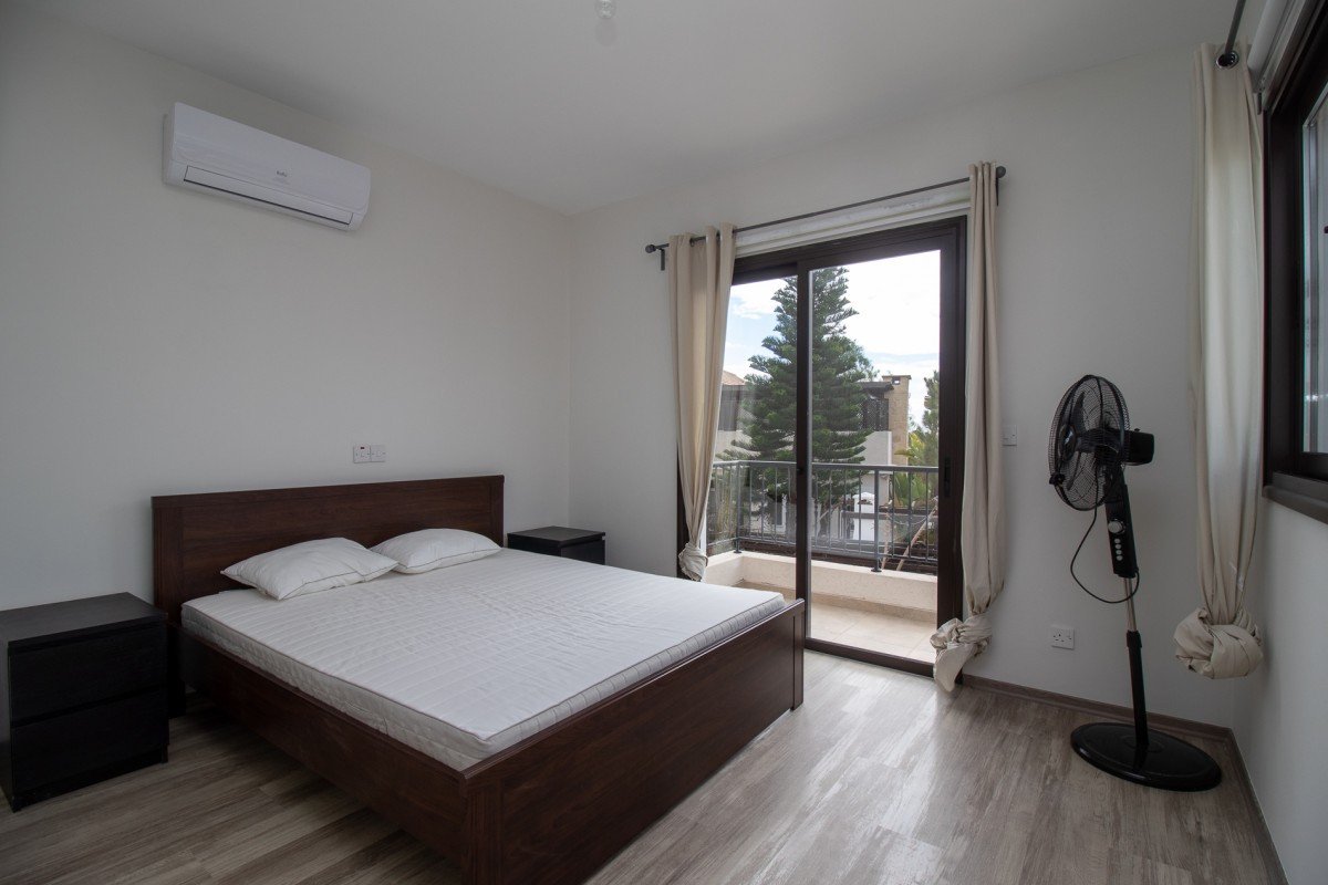 3 Bedrooms House / Villa in Secret Valley, Paphos