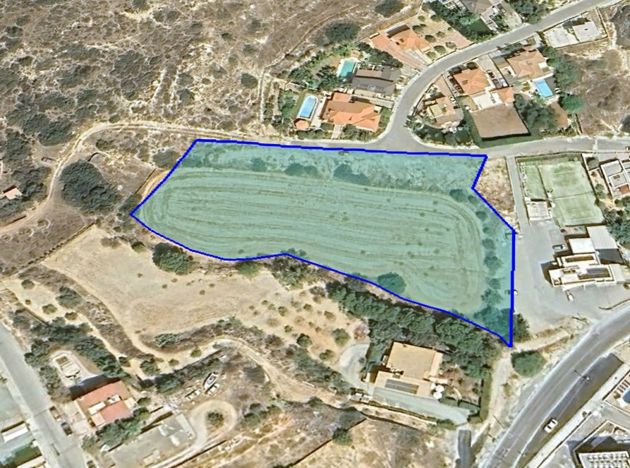 Land in Agios Tychonas, Limassol