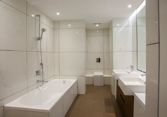 5 Bedrooms Apartment in Paphos, Paphos