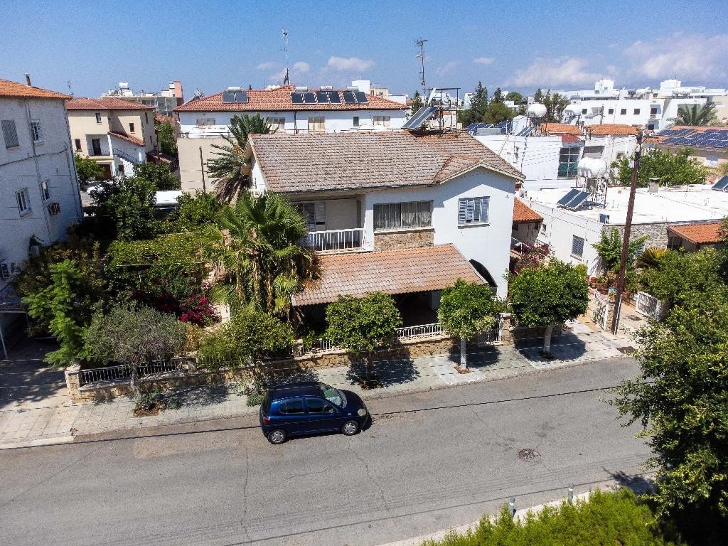 4 Bedrooms House / Villa in Strovolos, Nicosia