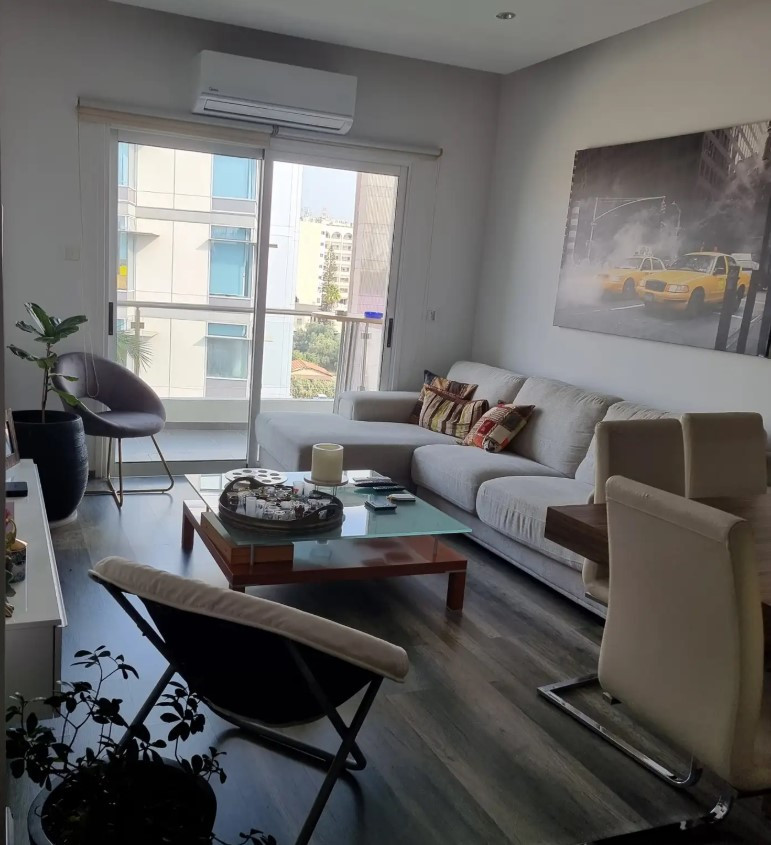 2 Bedrooms Apartment in Neapolis, Limassol