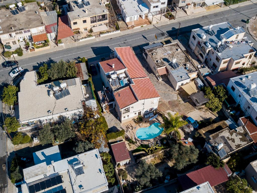 6 Bedrooms House / Villa in Geroskipou, Paphos