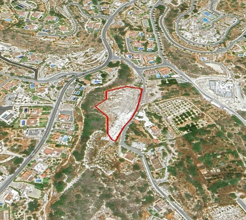 10 + Bedrooms Investment in Agios Tychonas, Limassol
