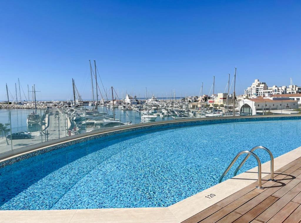 1 Bedrooms Apartment in Limassol Marina, Limassol