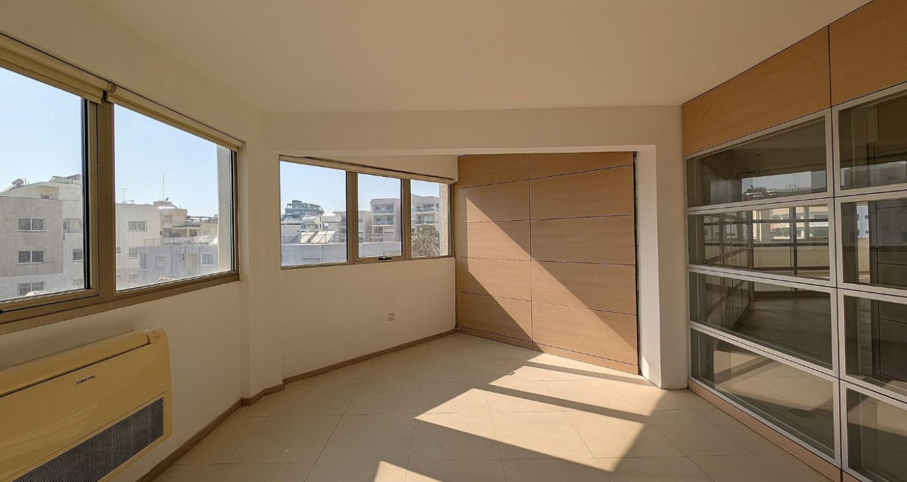 Office in Agia Zoni, Limassol