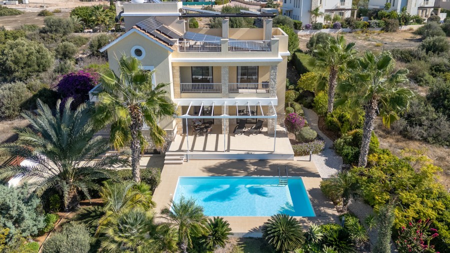 4 Bedrooms House / Villa in Kouklia, Paphos