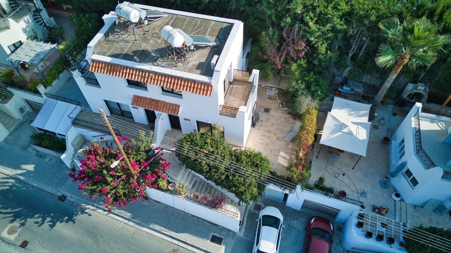 2 Bedrooms House / Villa in Chlorakas, Paphos
