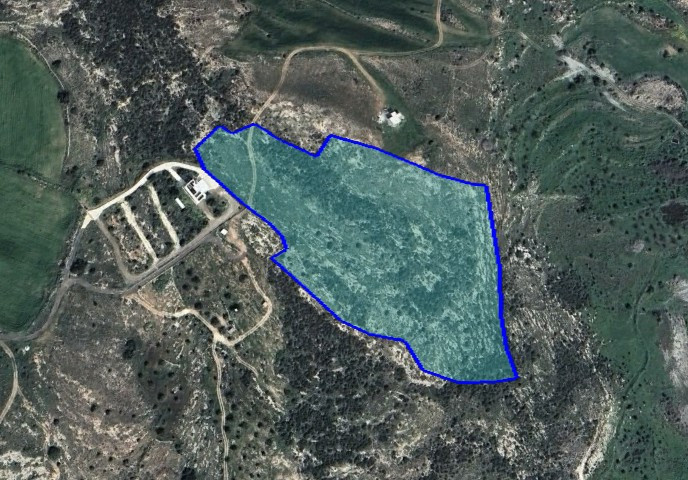 Land in Konia, Paphos